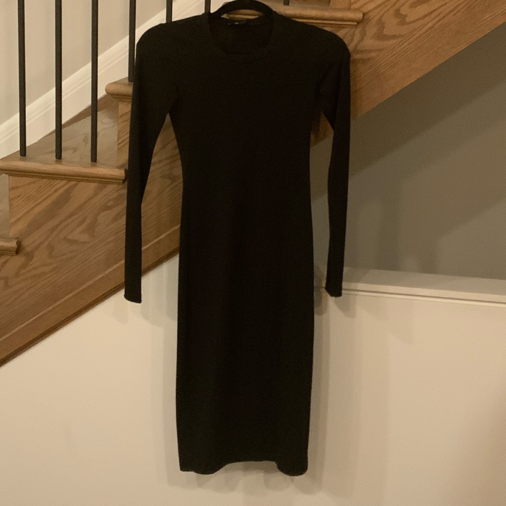 Wilfred Classic Black Long Sleeve Dress